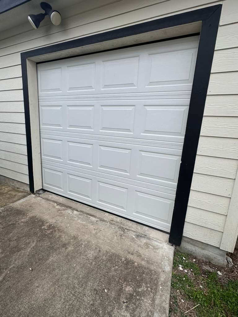 New-single-car-garage-door-install